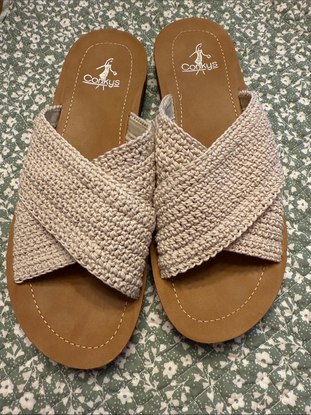 Corkys Women's Cream Crochet Cross-Band Slide Sandals